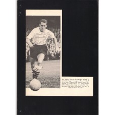 Autograph of Roy Bentley the Fulham footballer.